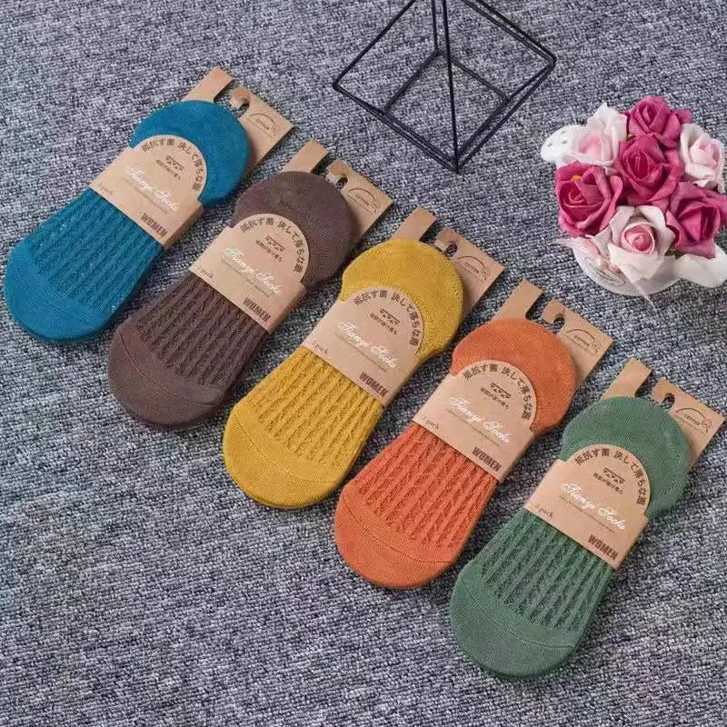 5 Pairs Women’s Invisible Silicone Boat Socks - Soft, Comfortable & Breathable Summer Ankle Slippers