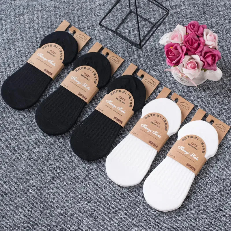 5 Pairs Women’s Invisible Silicone Boat Socks - Soft, Comfortable & Breathable Summer Ankle Slippers